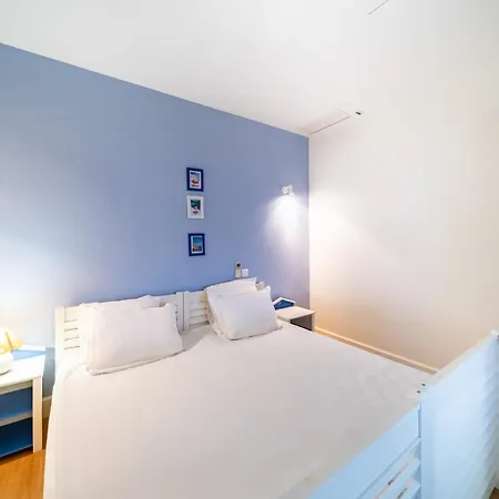 Cozystay Elegant Two-bedroom In The 